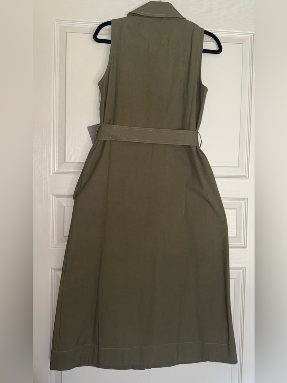 Tuckernuck Army Green Sleeveless Button Down Chamberlin Midi Dress - Picture 4 of 8